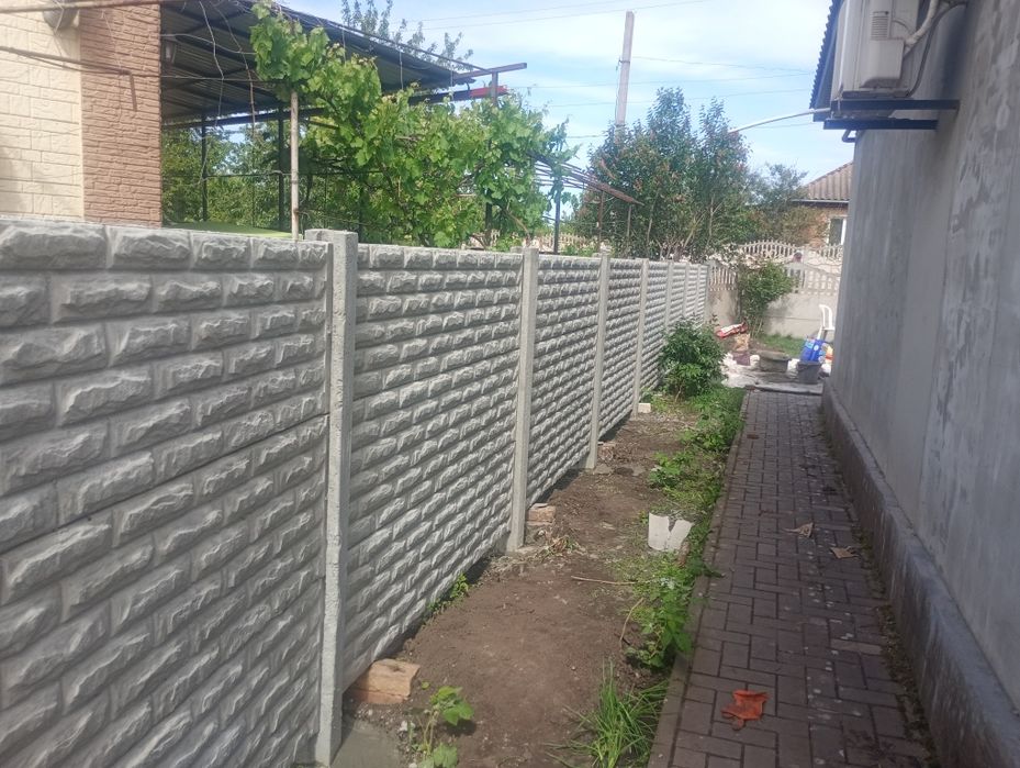 Установка, продажа бетонных заборов