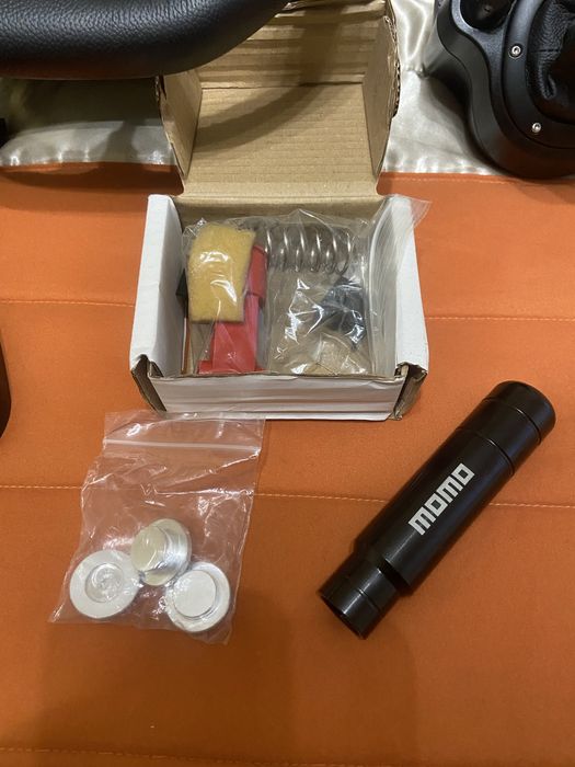 Volante Logitech G29 + Shifter + Extras
