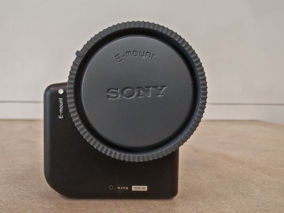 Adapter Sony LA-EA4 (Mocowanie A -> E) | AF | Pełna klatka | Stan bardzo dobry