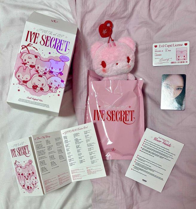 Кпоп альбом IVE SECRET (Evil cupid ver.)