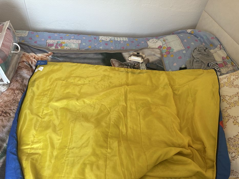 Dois sacos de cama estado novo