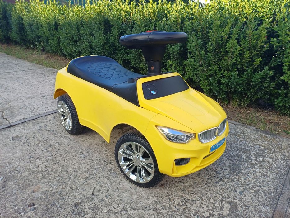 Автомобіль дитячий