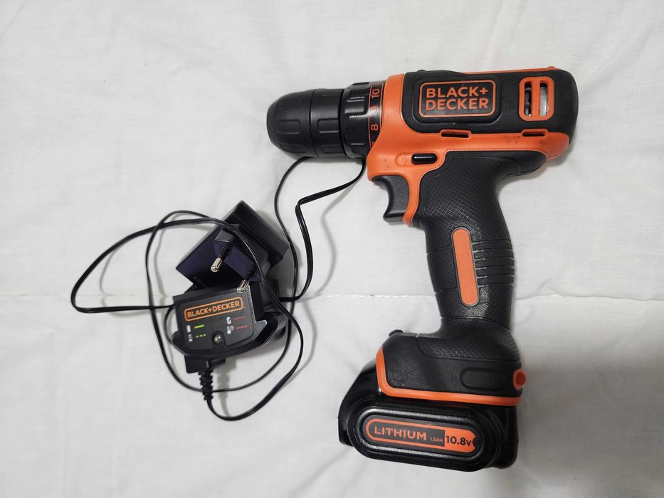 Berbequim/Aparafusadora Black + Decker 10.8V