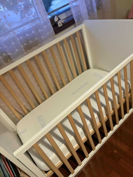 Cama de bébe com colchão Micuna