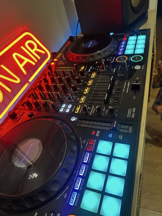 Ddj 1000 Contrulador Pioneer Dj com mala de transporte incluida