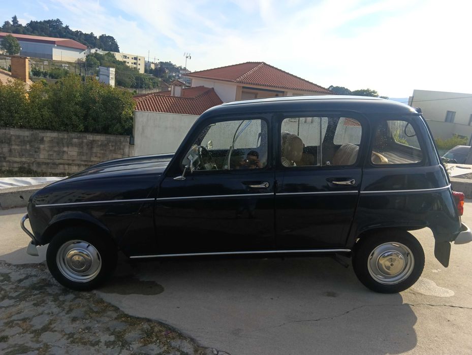 Renault 4L para venda