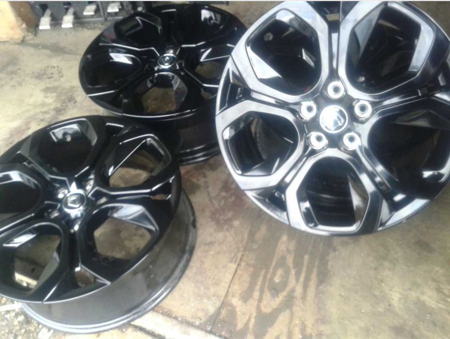 oryginalne felgi nowe trafic vivaro talento duster  R 18