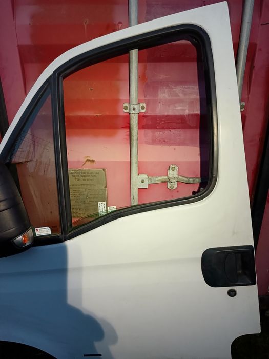 Drzwi lewe przod iveco daily 2009r - lewe