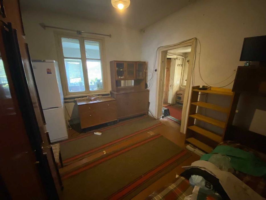 Частина будинку, 3 кімнати, 2 гаража, район Можайського