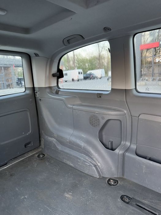 Салон мерседес віто 639