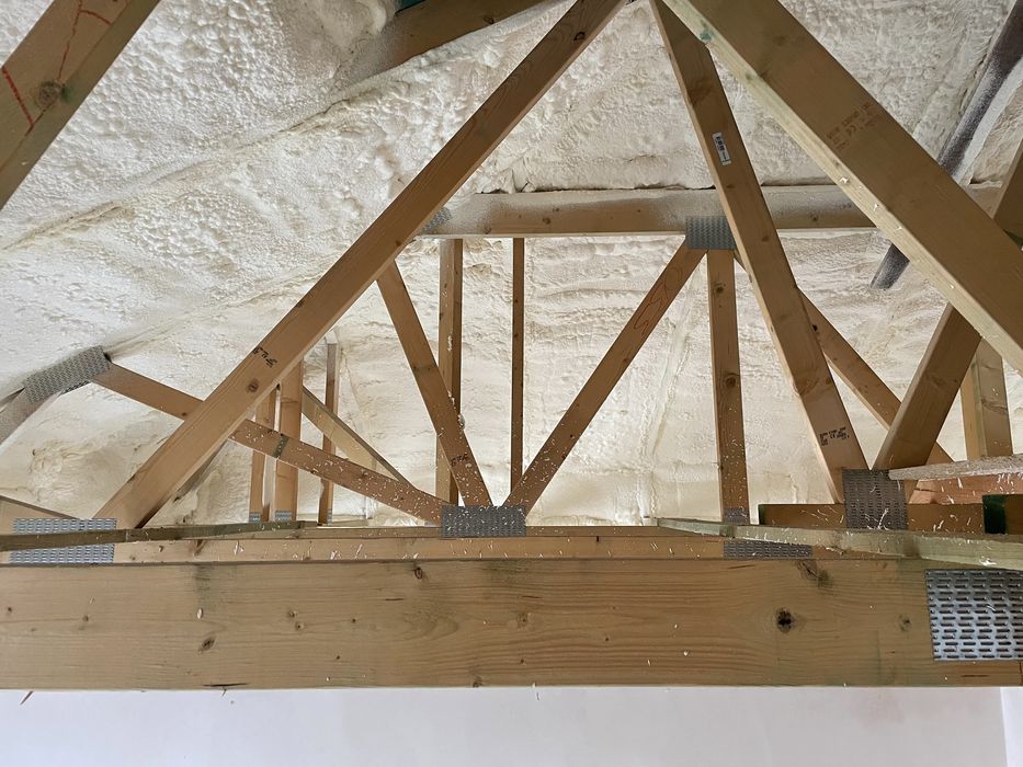 Ocieplenie ocieplanie poddasza pianą PUR cały ŚLĄSK