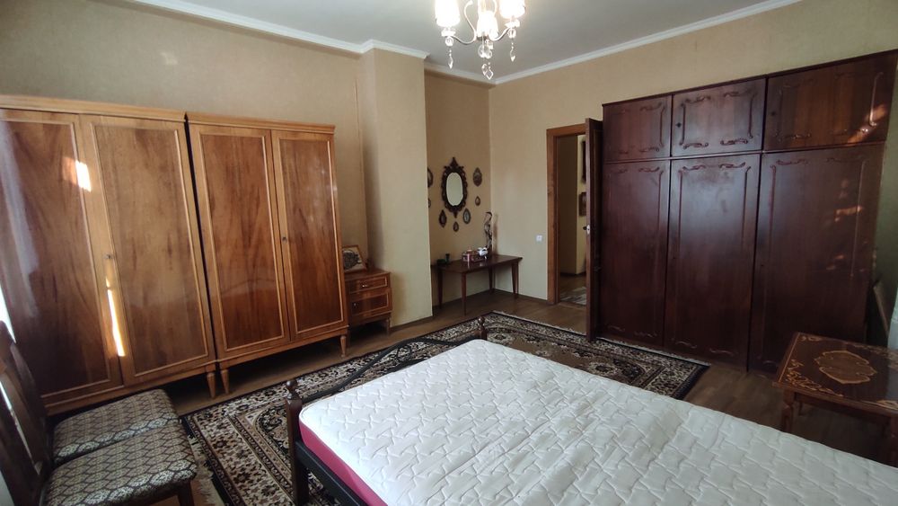 Продам 2 к квартиру з АГВ на Ближньому Зарості 8808