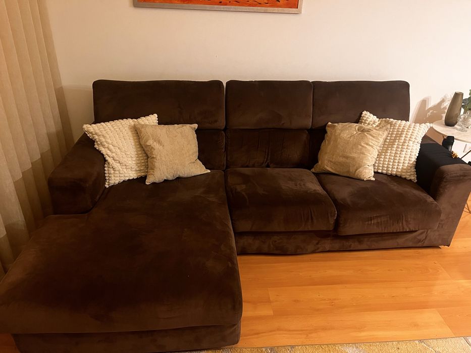 Sofá  Chateau d'Ax castanho