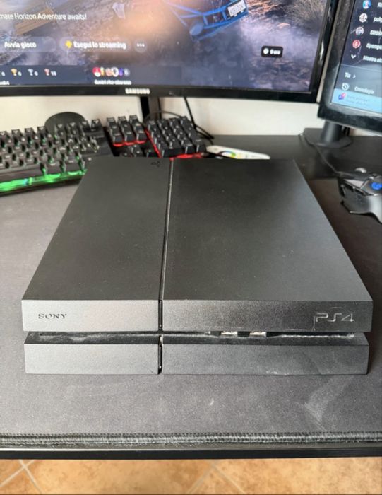 Ps4 500gb com comando