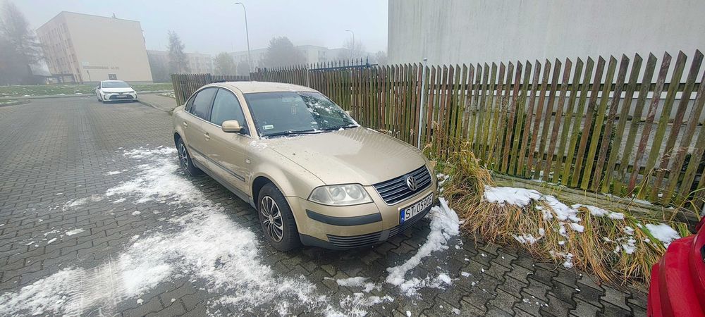 Volkswagen Passat B5 FL 1.8T 2002 | uszkodzony |