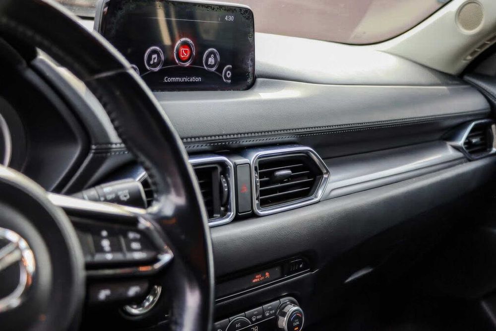 Mazda CX-5 Touring      2018