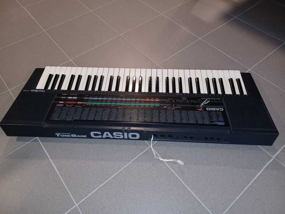 Orgão CASIO Tone Bank, 465 sons