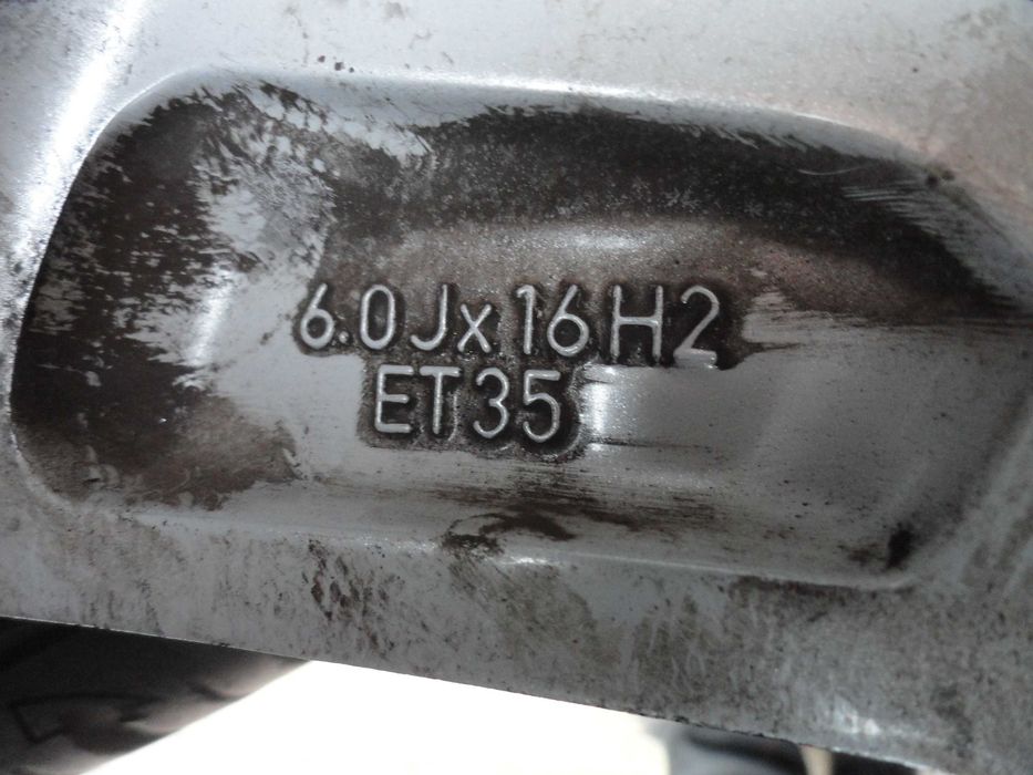 Felgi Aluminiowe 16 5x100 VW T-CROSS Orginal JAK NOWE