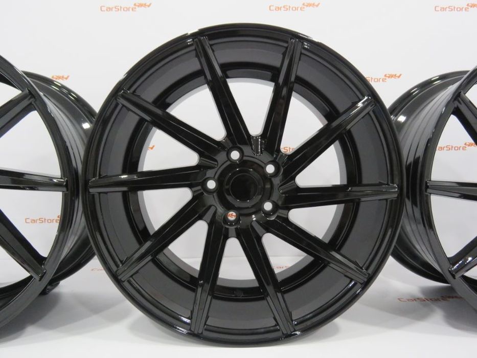 Jantes Look Vossen CVT 18 x 8 et 40 5x112 Preto Brilhante