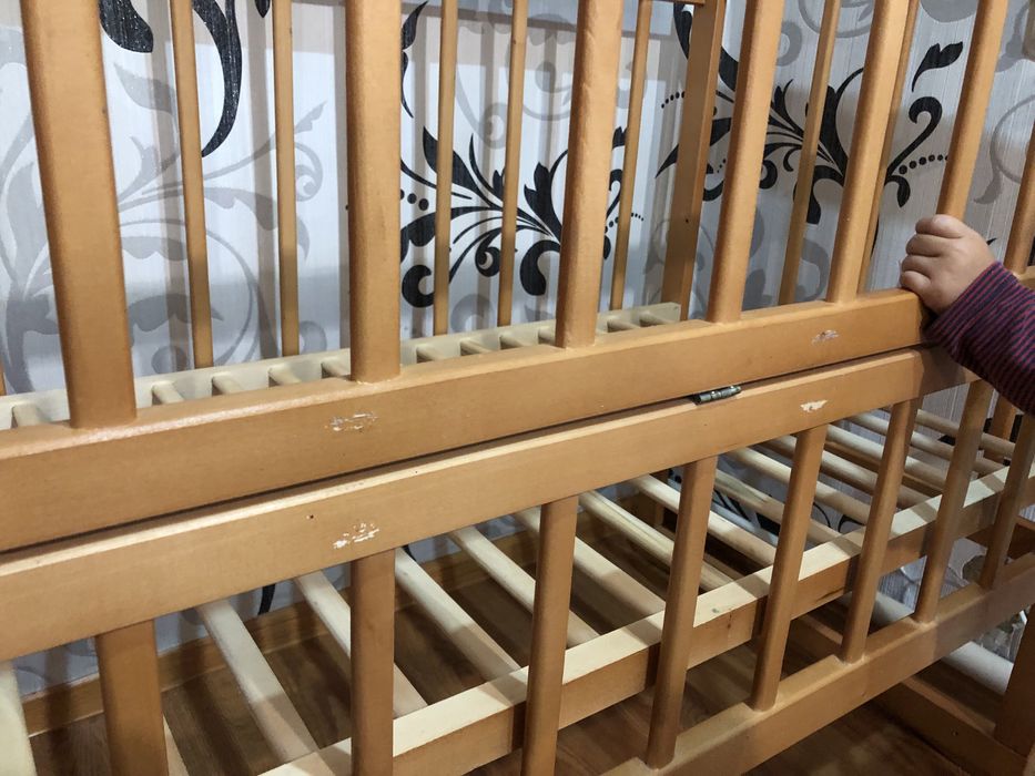 Кроватка б\у