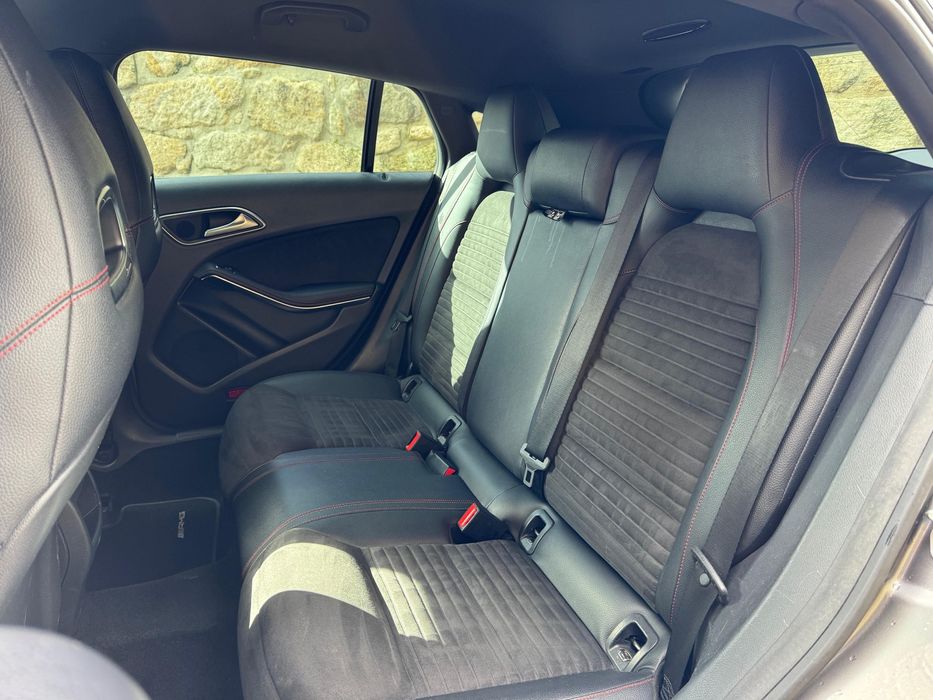 Mercedes CLA 200 AMG