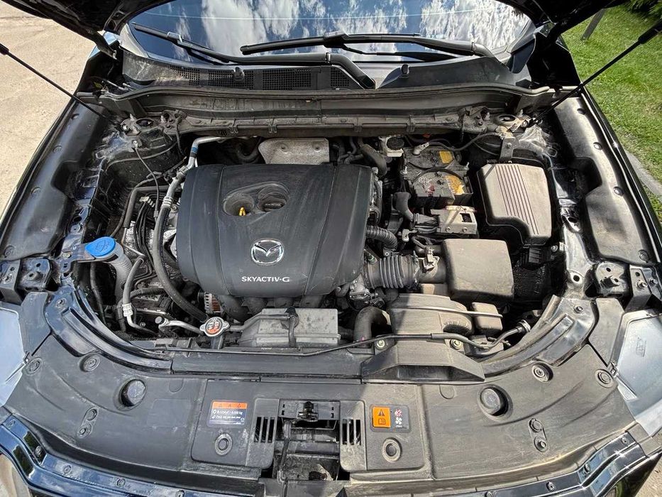 Продам машину Mazda CX-5