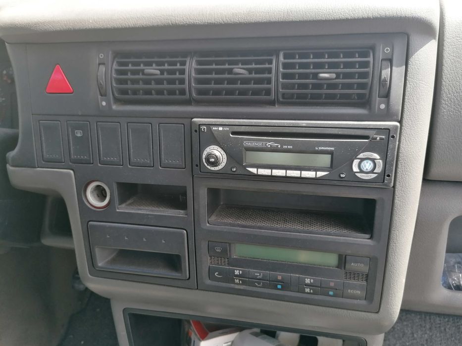 T4 2.5 TDI 5 cilindros   C a r a v e l l e 250.000km