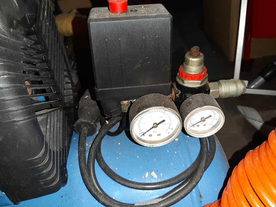 Sprężarka kompresor powietrza Tool - Air 494