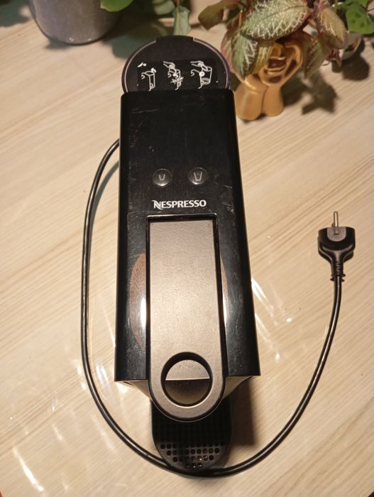 Máquina de café Nespresso Krups para peças