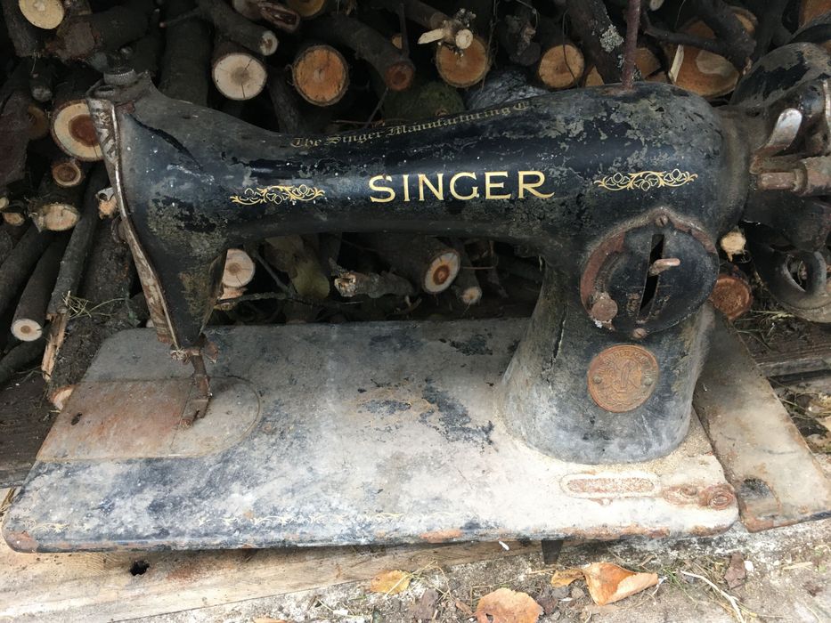 Maszyna antyk Singer bez blatu i nozek