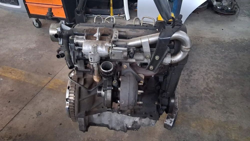 Motor Renault 1.5 dci 101cv K9K728 com injeção