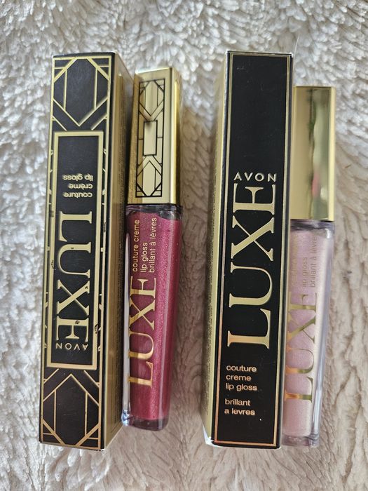 AVON błyszczyk do ust