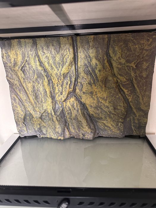 Terrário exoterra 60x45x45 cm como novo