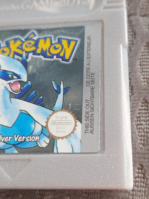 Gameboy color + pokemon silver