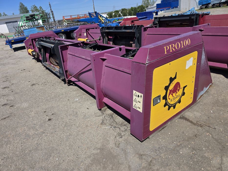 Комбаїн JohnDeere