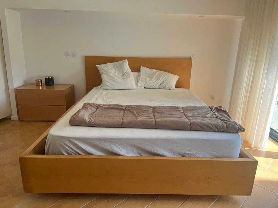 Mobília de Quarto (Madeira Bétula)