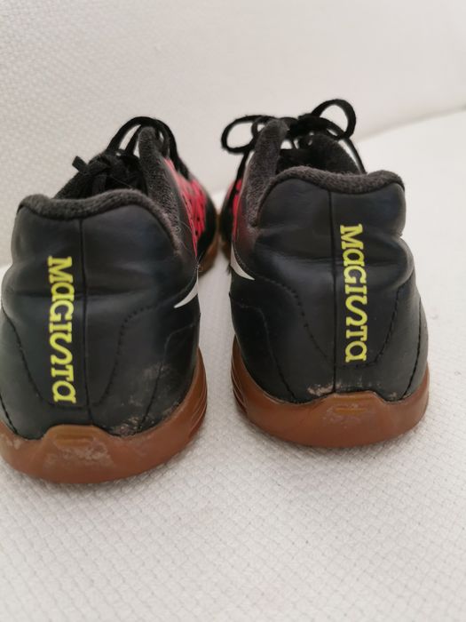 Halówki Nike Magistra 35.5