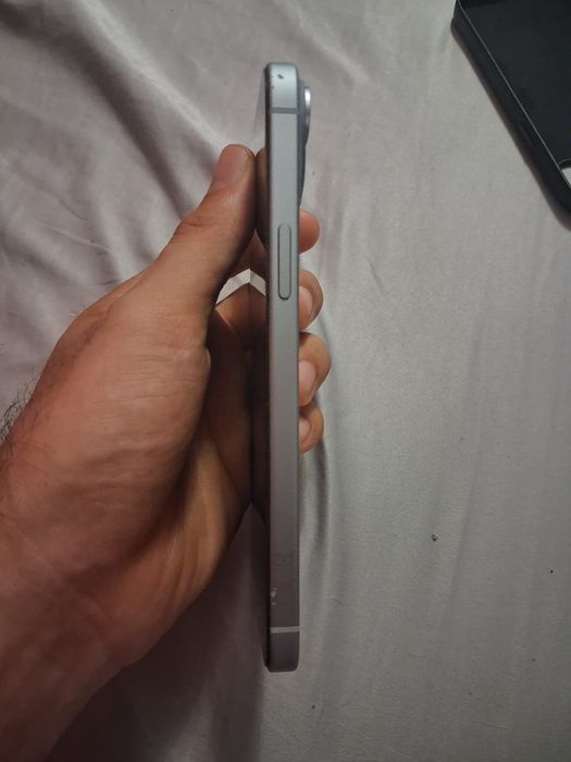 Iphone 15 plus 128gb.