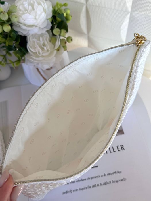 Біла косметичка /клатч Dior Summer Pouch