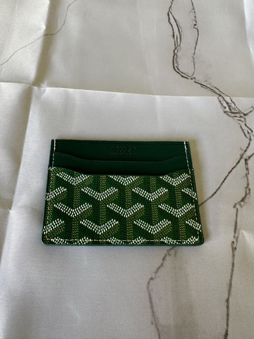 Carteira verde da Goyard