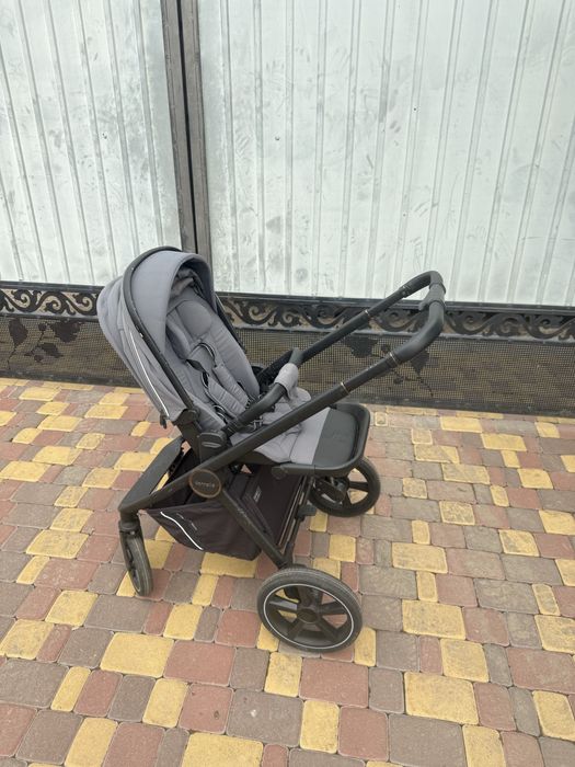 Продам коляску Carrello Ultimo 2в1