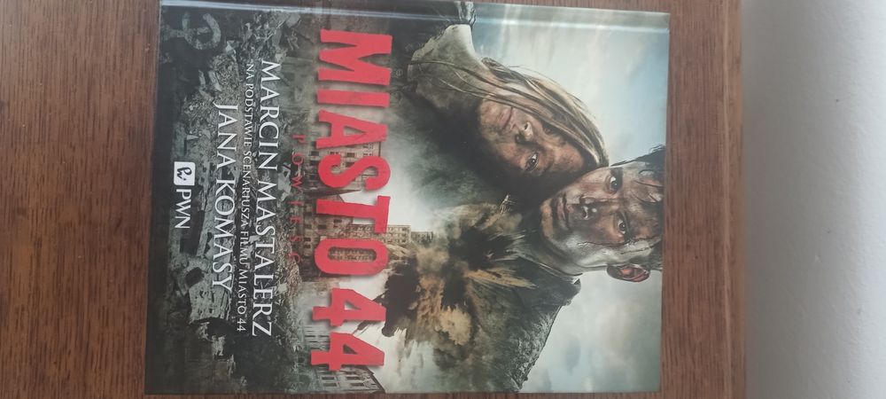 Miasto 44 książka nowa