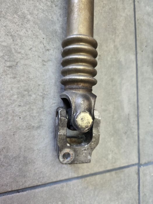 Przegub łącznik kolumny kierowniczej BMW E87 E81 E82 E88 E90 E91 E92 E93