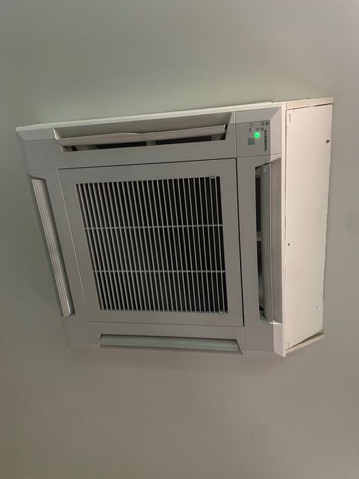 Ar Condicionado Cassete General/Fujitsu