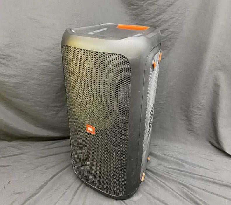 JBL PartyBox 100 Dynamic Light