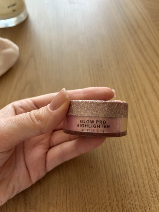 Хайлайтер, Crush and Blush | H&M