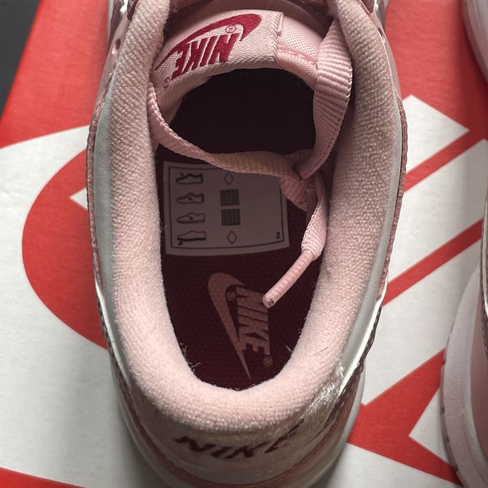 Nike Dunk Low Pink Velvet Glaze