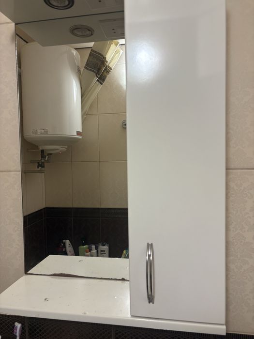 Шафа у ванну кімнату