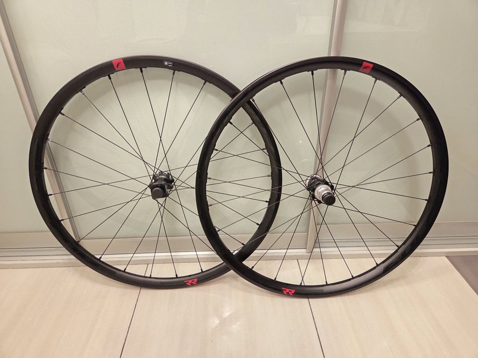 Koła Fulcrum Rapid Red 300 XDR gravel 27,5 650b gravel