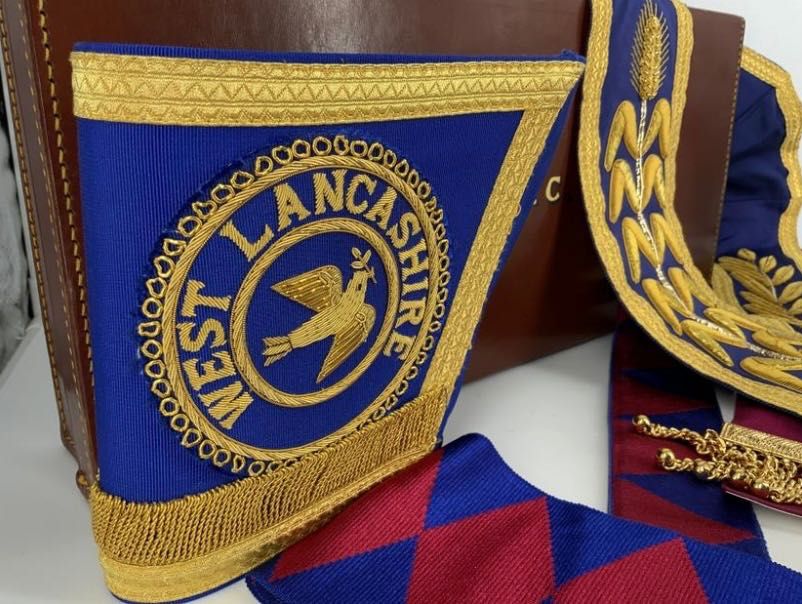 Paramentos maçónicos colar e avental original da maçonaria